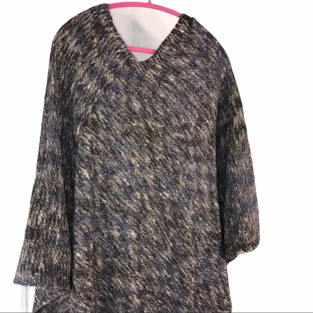 Beautiful Knit Marled Poncho - Picture 3 of 11